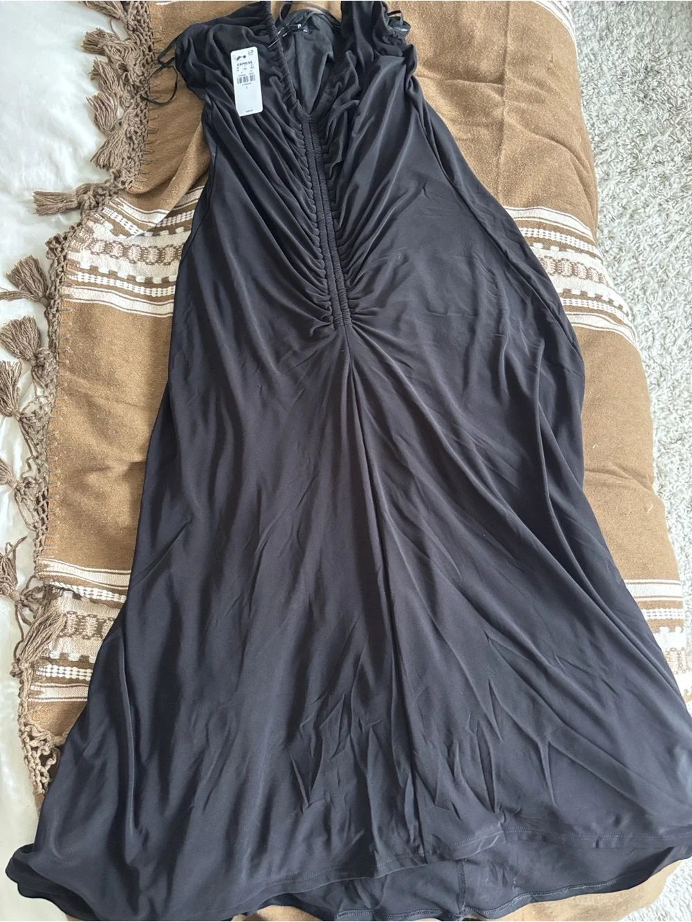 Express black halter dress size large - Picture 3 of 6
